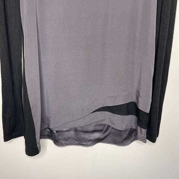 DREW Top Womens XS Gray Silk Front Colorblock Black Stretch-Knit Back Tunic USA - Picture 3 of 9